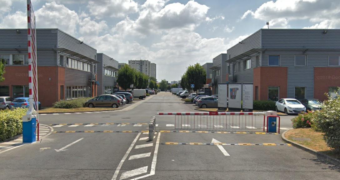 Local d'activité Le Blanc-Mesnil 5452m² Location local d'activité Le Blanc-Mesnil Seine-Saint-Denis OLACT2119670 1